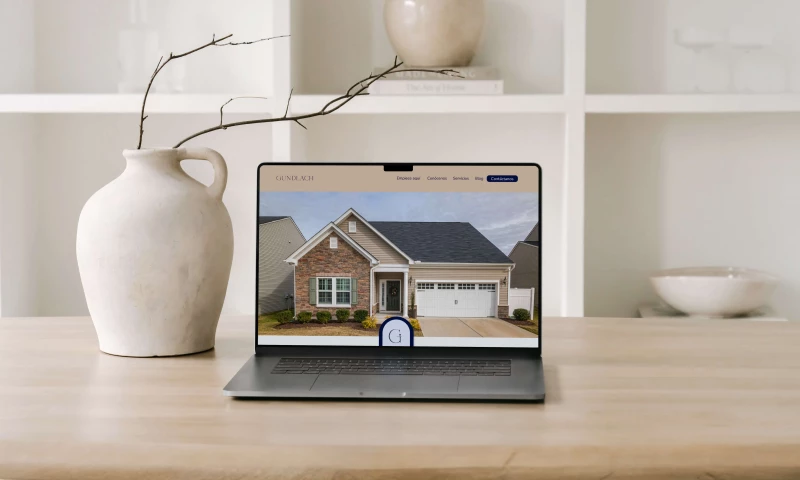 Networking Digital Creative House® - Mónica GundlachLicensed Real Estate Saleperson