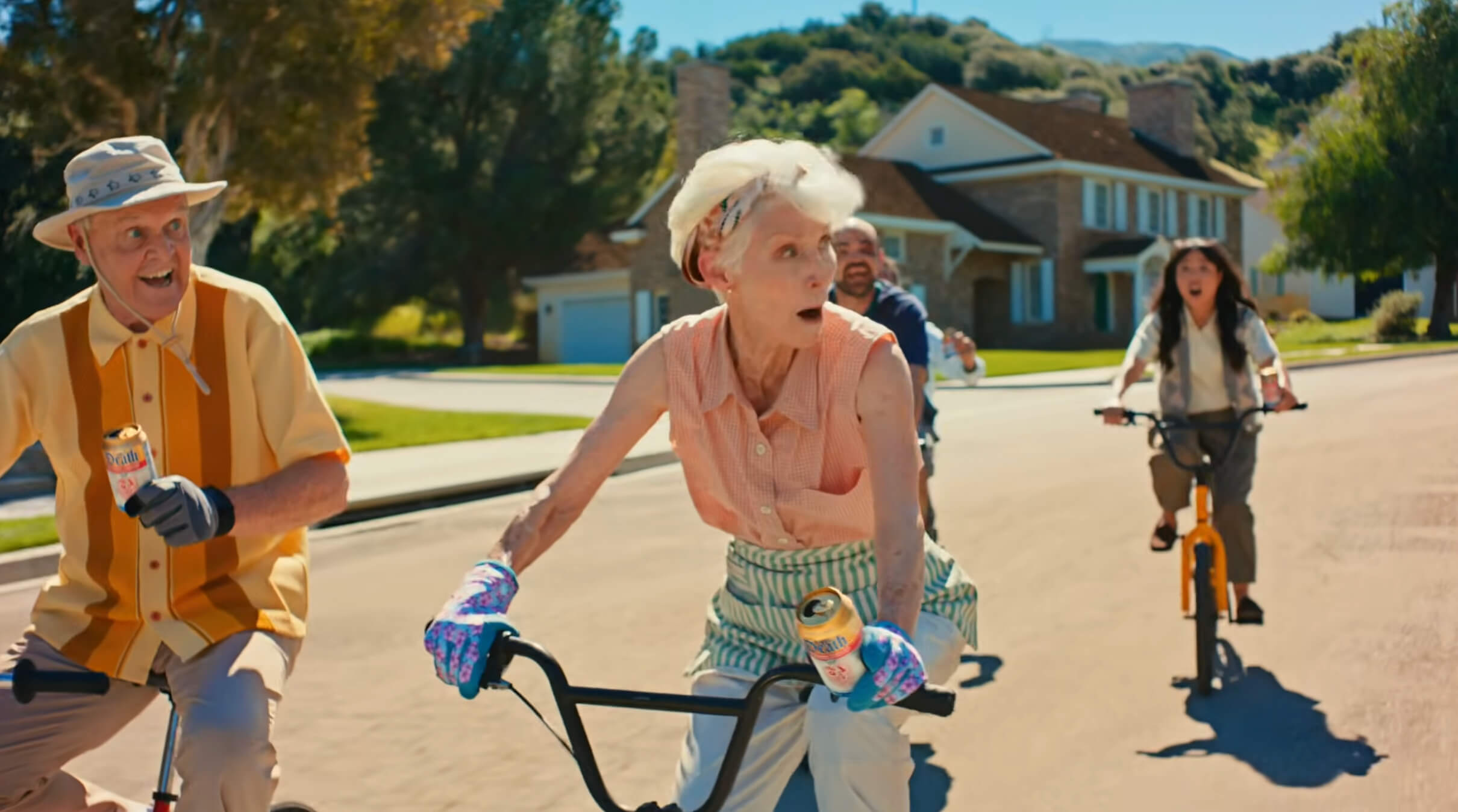 Elderly women drink the Carnage Iced Tea | Source: Liquid Death 
