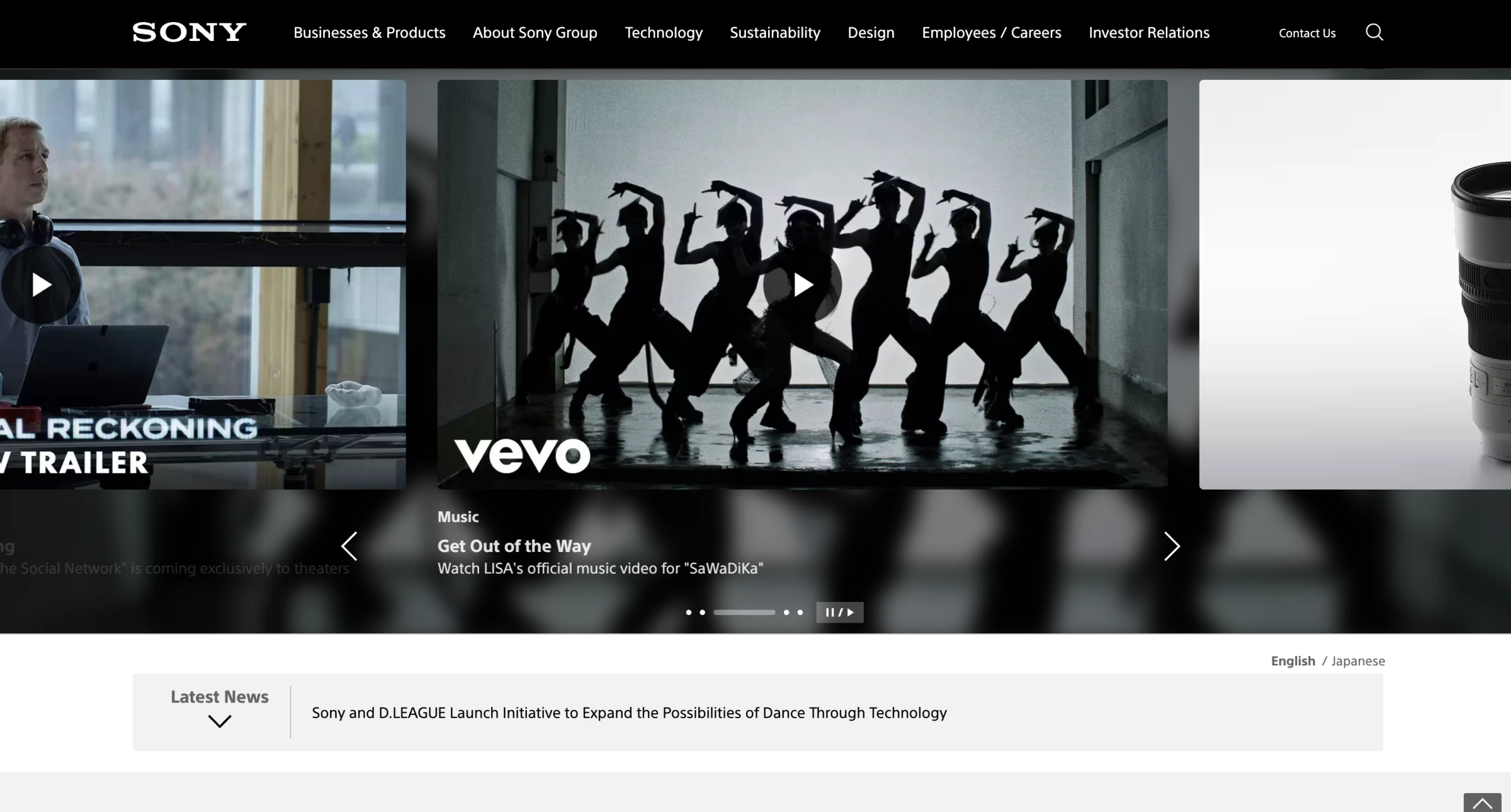 Sony’s website displays products such as cameras and headphones at a large scale within a consistent navigation framework.