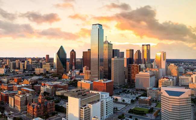 Dallas skyline