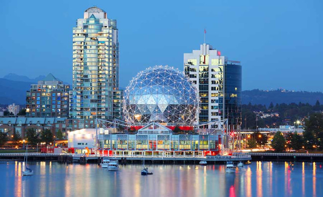 Vancouver-Digital-Marketing Vancouver view at night