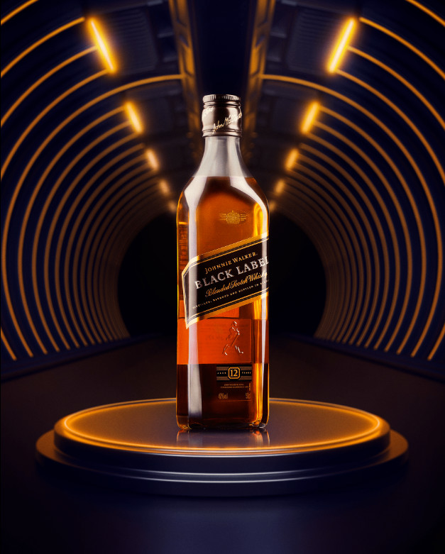 Whisky Black Label by Victor Barbosa