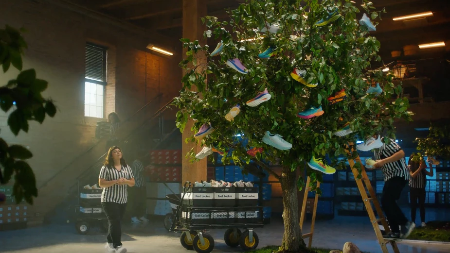 "It's Sneaker Season" Foot Locker employee featured in "It's Sneaker Season" ad