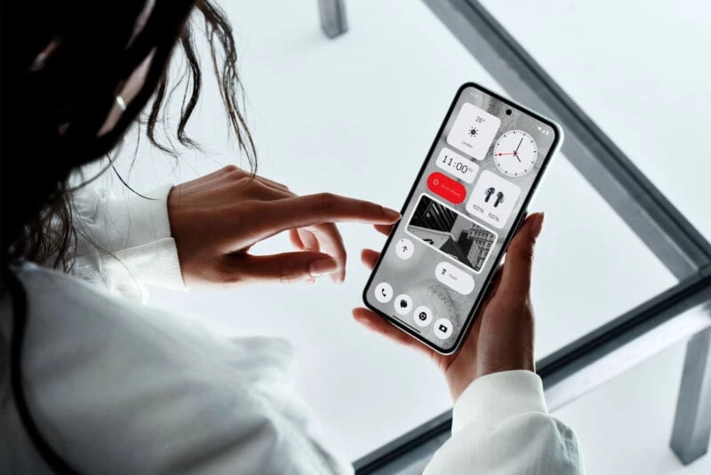 Screen layout of Nothing Phone 2