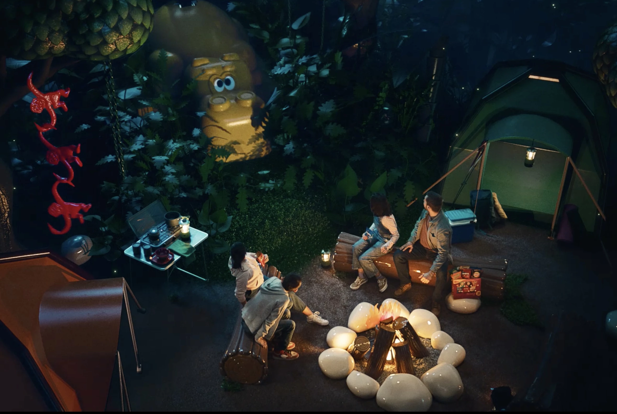Frito-Lay and Hasbro's 'Game of Snacks' Frito-Lay and Hasbro collaborate on "Game of Snacks" campaign.