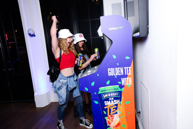 Arcade1Up Golden Tee Machines were installed at the Smirnoff ICE SMASH Tea event in LA.