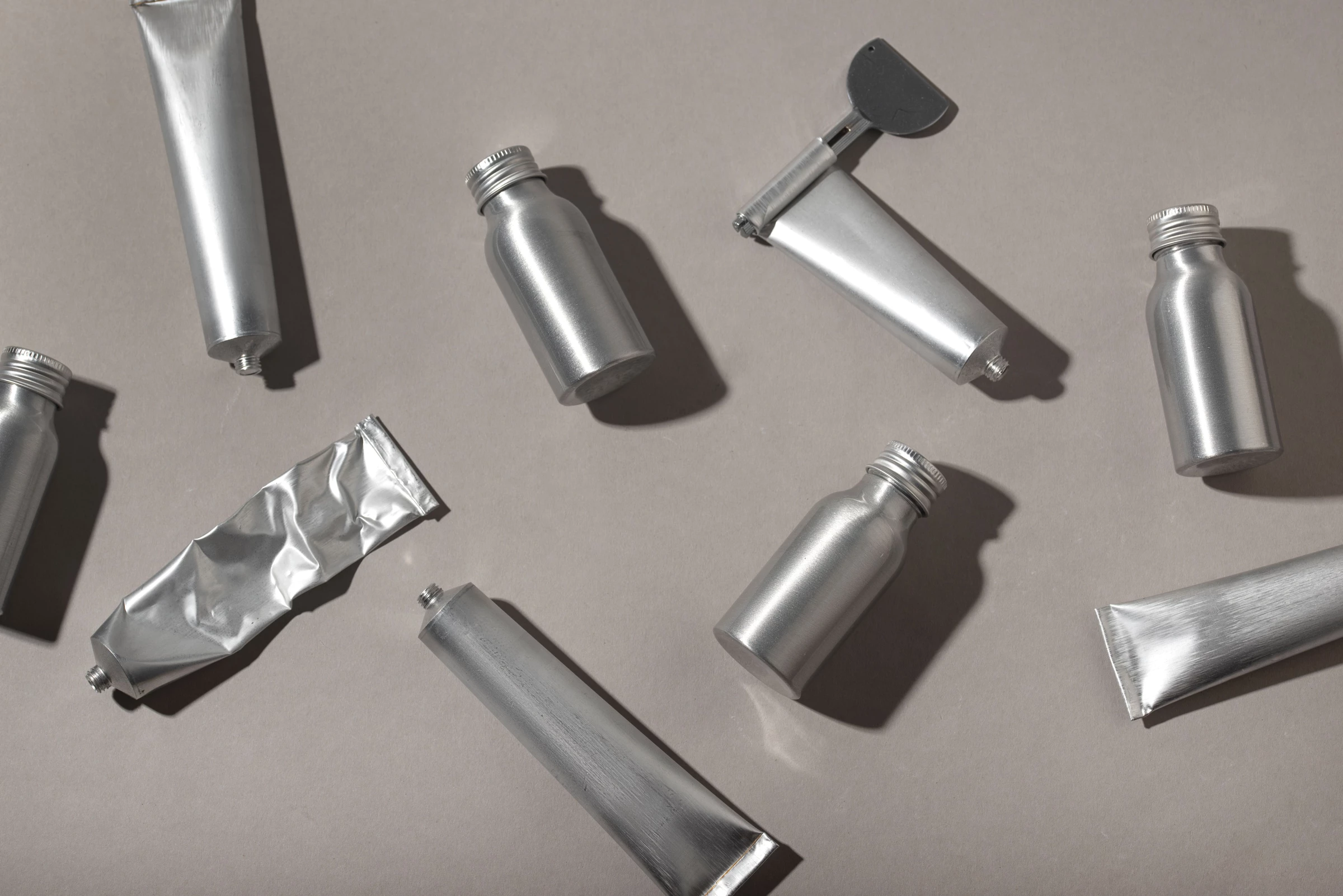 A variety of tubes with no brand