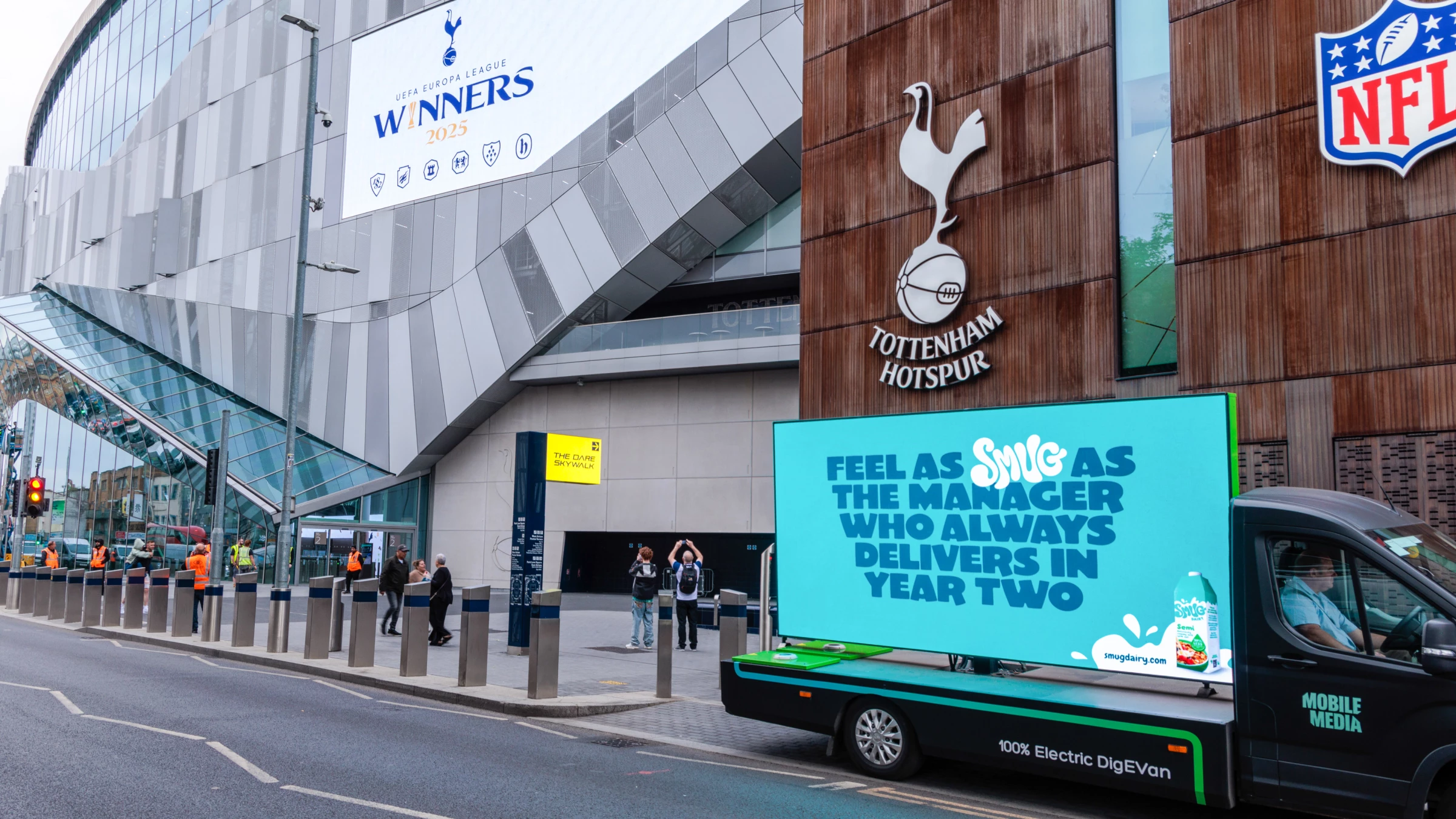 SMUG DaiSMUG Dairy digivan ad | Image: SMUG x BMB