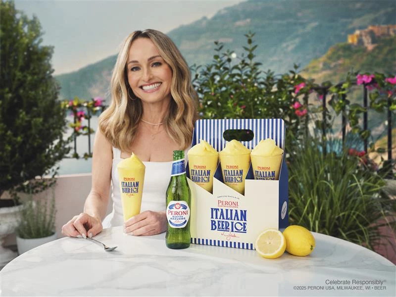 Giada De Laurentiis with the "Beer Ice" | Source: Peroni