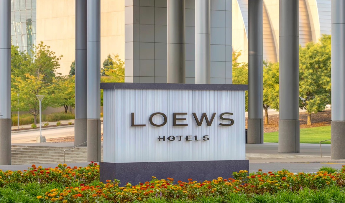 Loews Kansas City signage