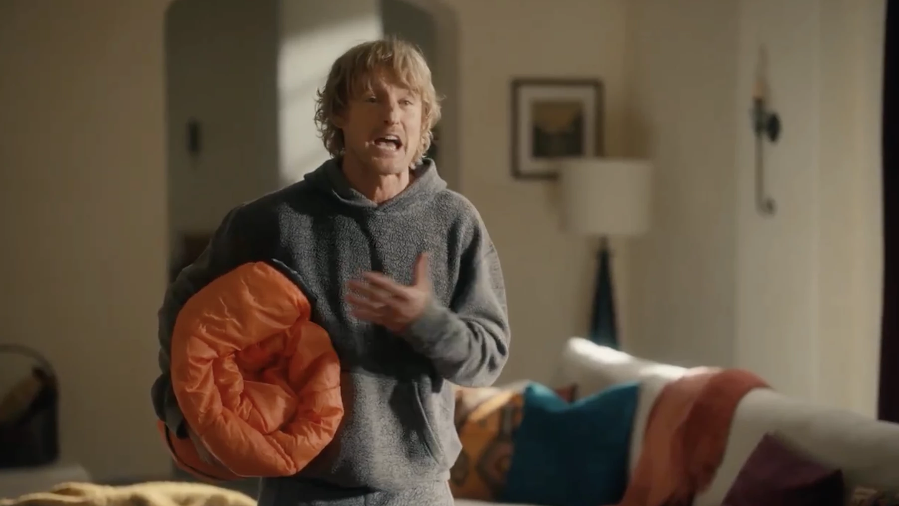 Owen Wilson bickers with Vince Vaughn in the latest Xfinity spot | Source: Xfinity