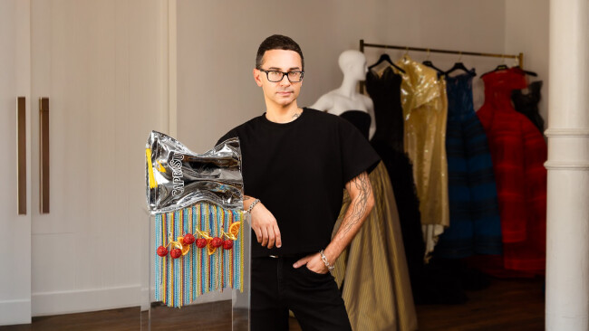 Christian Siriano's Capri Sun Pouch Purse for NYFW Christian Siriano's Capri Sun Pouch Purse for NYFW