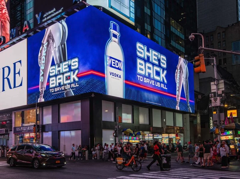 Svedka Fembot