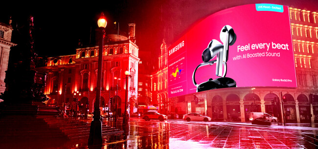 Samsung Electronics' Piccadilly Lights OOH Billboard | Source: Samsung Electronics